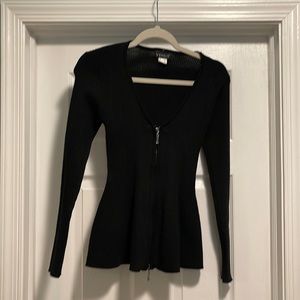 Venus long sleeve v neck sweater size S